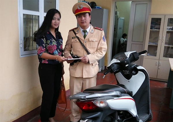Tìm xe mất trộm qua thiết bị định vị xe máy dinhvixemay
