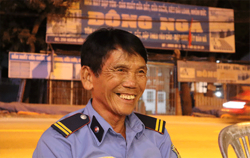 niem-vui-tren-moi-bac-bao-ve.gif